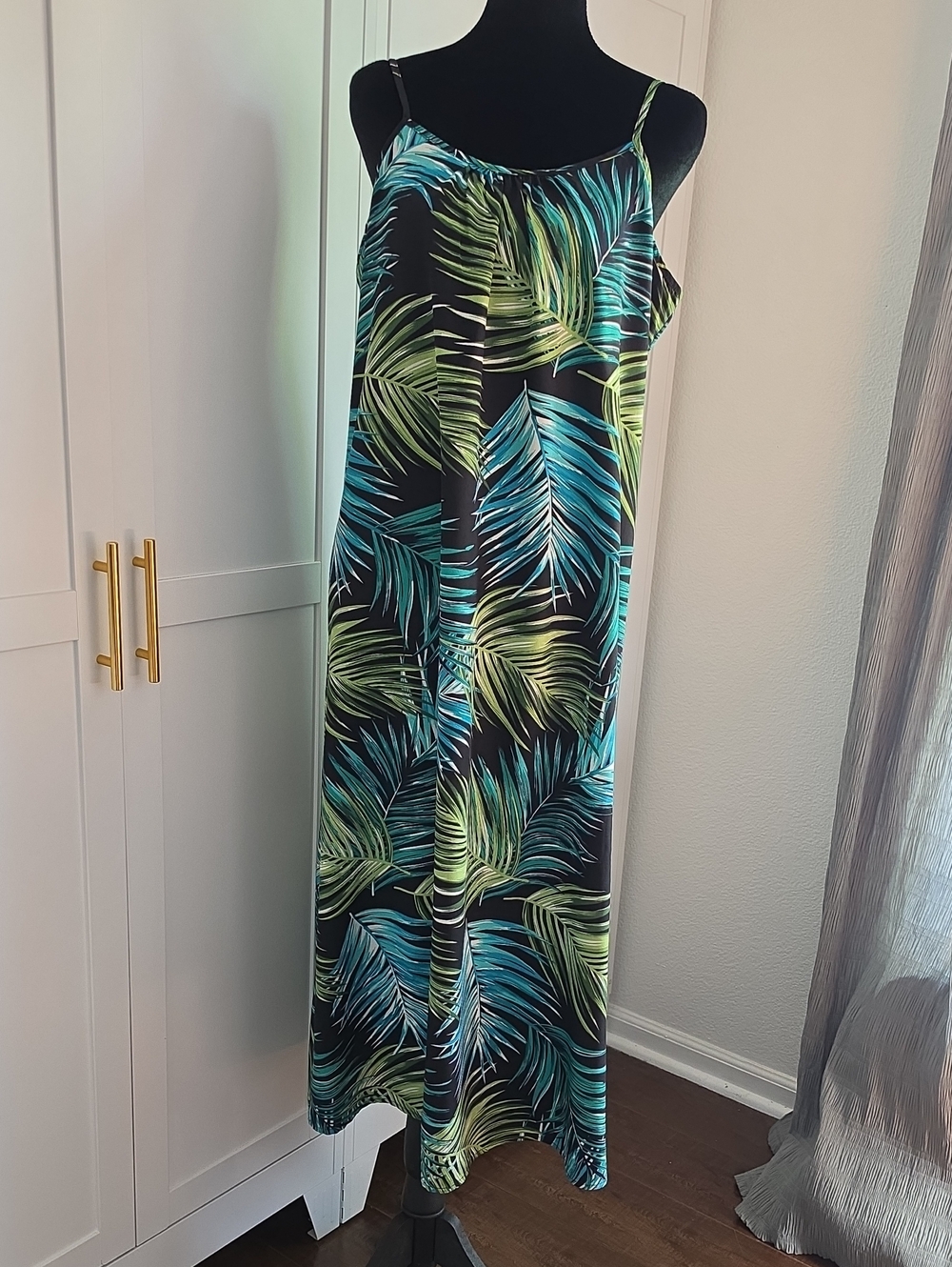 SHEIN Black Tropical Leaf Print Swim Coverup in Teal & Lime